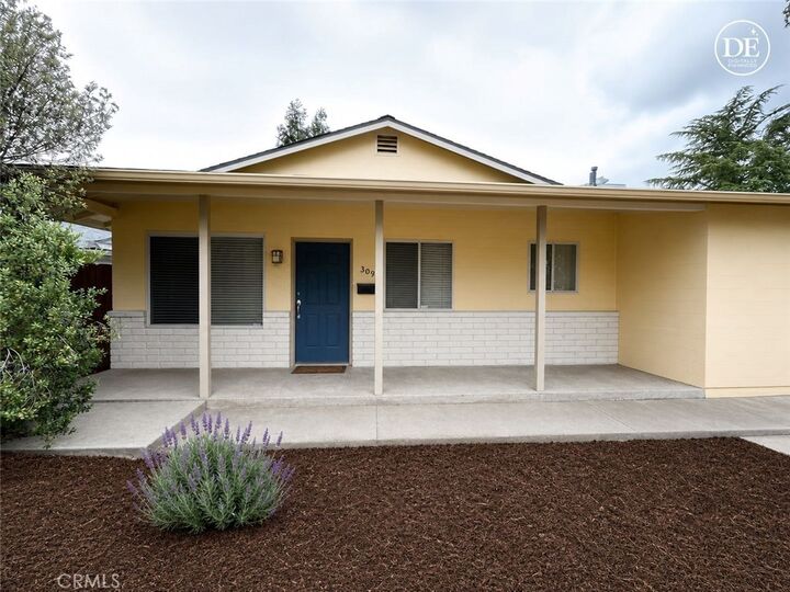 Property Photo:  309 Camino Lobo  CA 93446 
