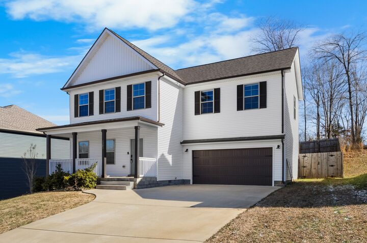 Property Photo: 1381 Sussex Dr TN 37042