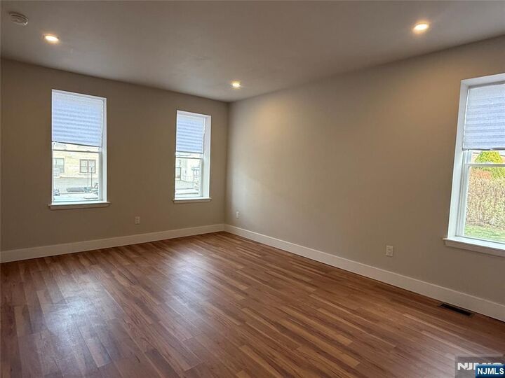Property Photo:  58 Market Street  NJ 07026 