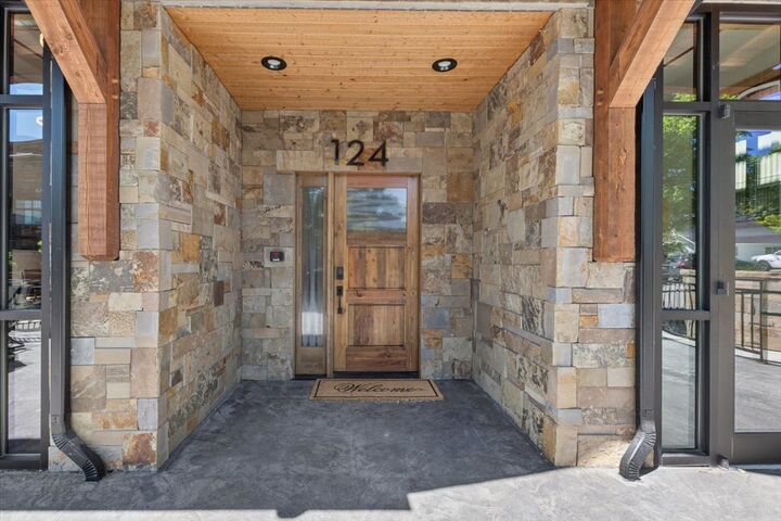 Property Photo:  124 Obrien Avenue 204  MT 59937 