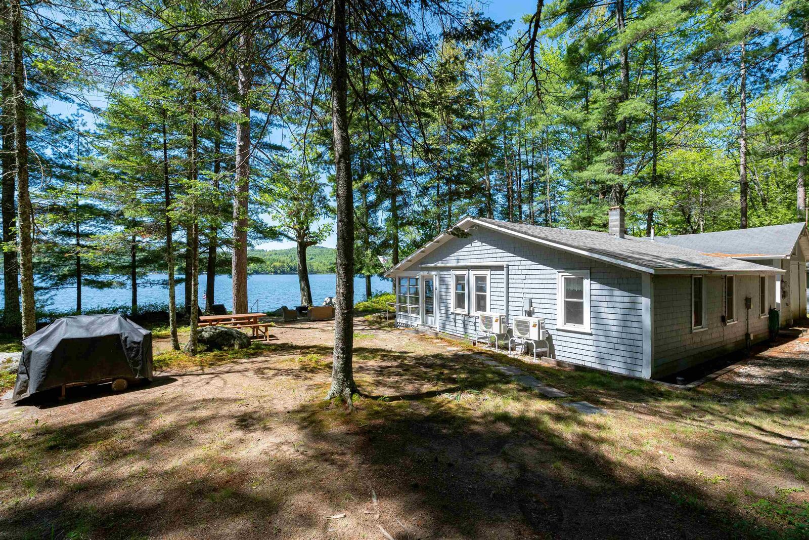 Property Photo:  33 Oak Avenue  NH 03882 