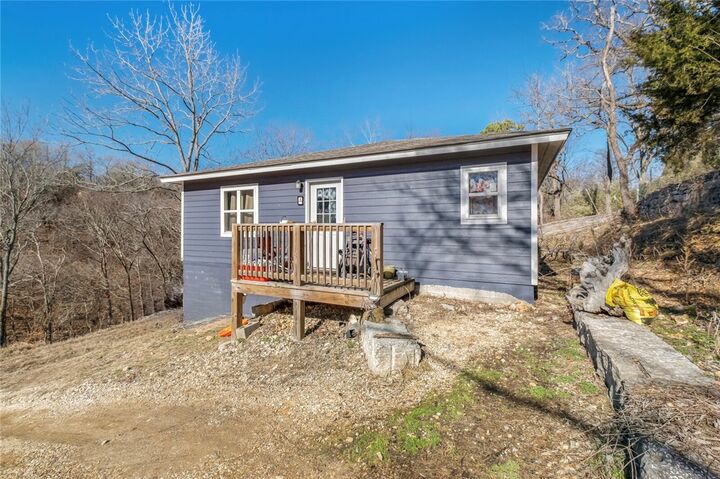 Property Photo:  6 Fuller Street  AR 72632 