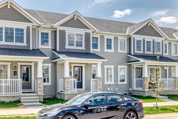 Property Photo: 1387 148 Avenue NW AB T3P 1W2