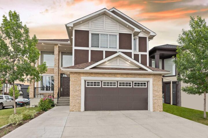150 Saddlelake Grove NE — photo 1
