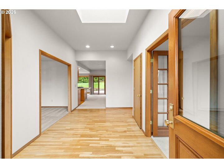 Property Photo:  15565 SW Roshak Rd  OR 97224 