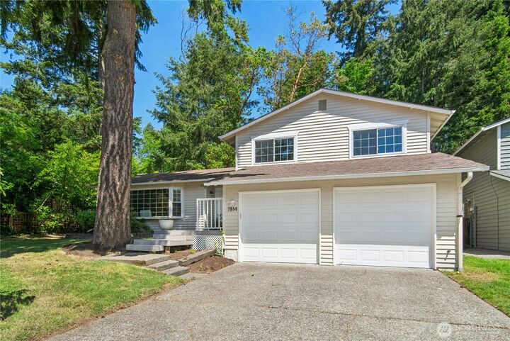 Property Photo:  7814 NE 135th Place  WA 98034 