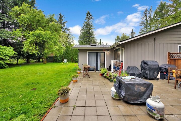 Property Photo:  31325 NE 106th Street  WA 98014 