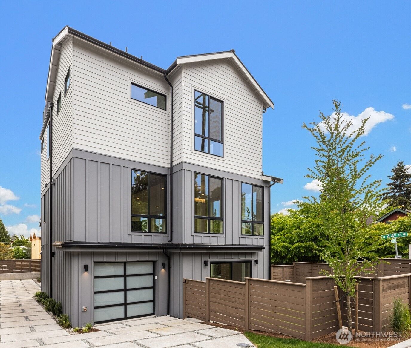 Property Photo:  102 NE 44th Street  WA 98105 