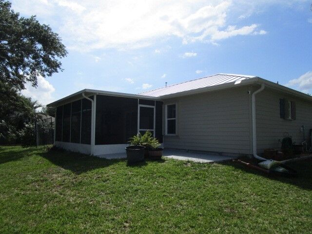 Property Photo: 732 Bayfront Terrace FL 32958