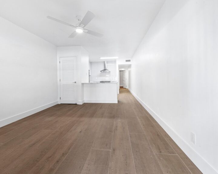 Property Photo:  530 S Federal Highway 9  FL 33301 