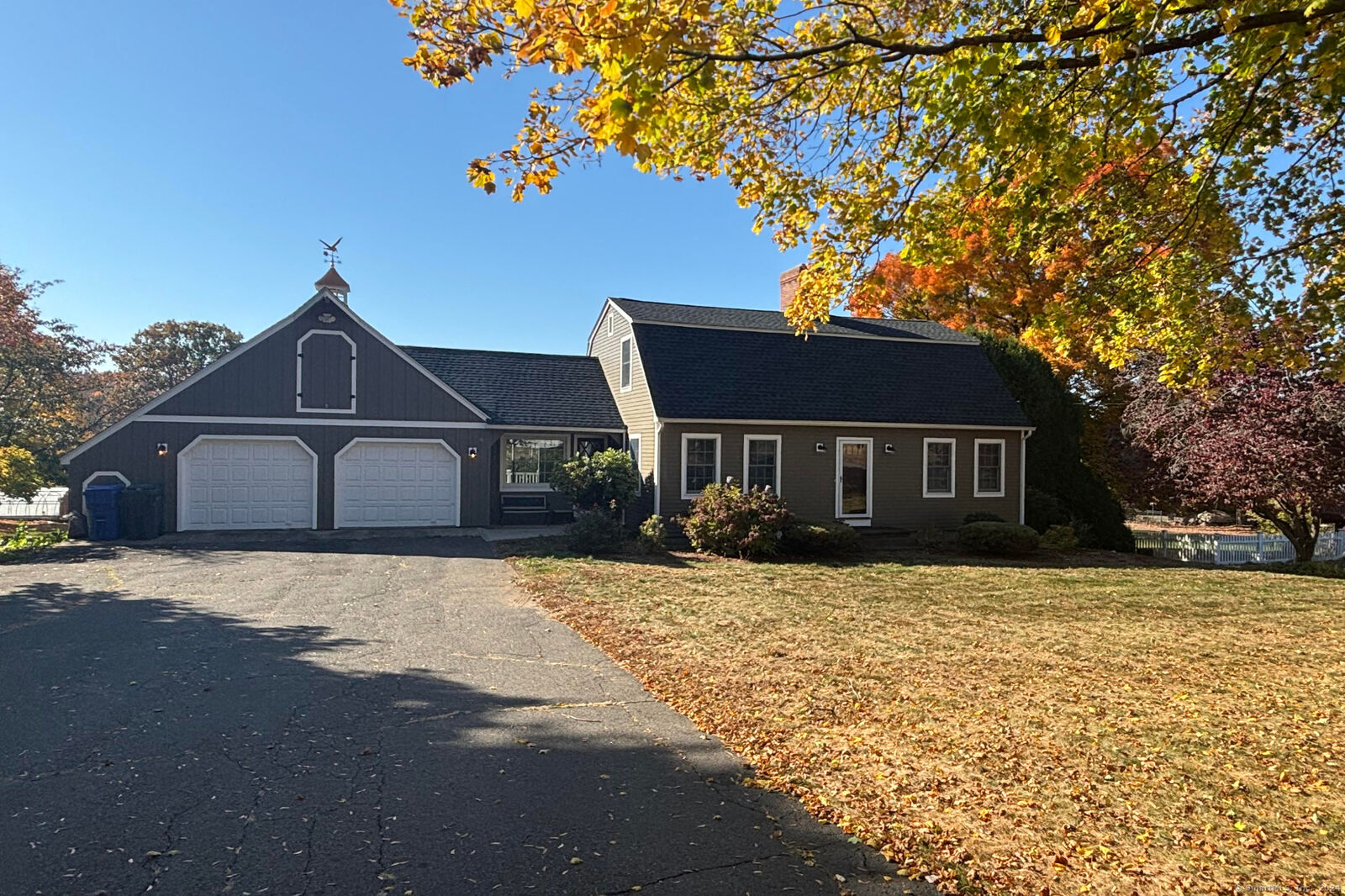 Property Photo:  1241 Halladay Avenue West  CT 06078 