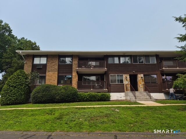 Property Photo:  154 Cold Spring Road 88  CT 06905 