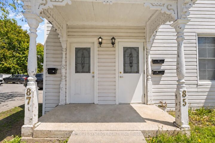Property Photo: 85-87 Victoria Street ON K7C 2W5
