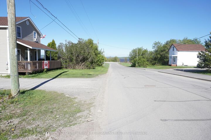 Property Photo:  Lot 75 Albert Street  ON P0J 1K0 