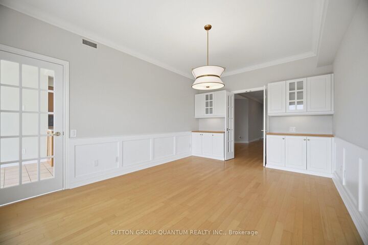 Property Photo: 50 Old Mill Road 503 ON L6J 7W1