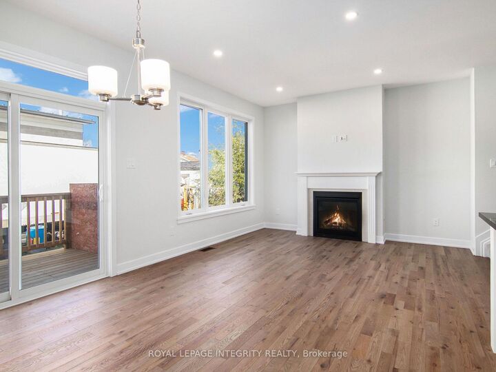Property Photo: 6 Morrall Court ON K7S 0J4