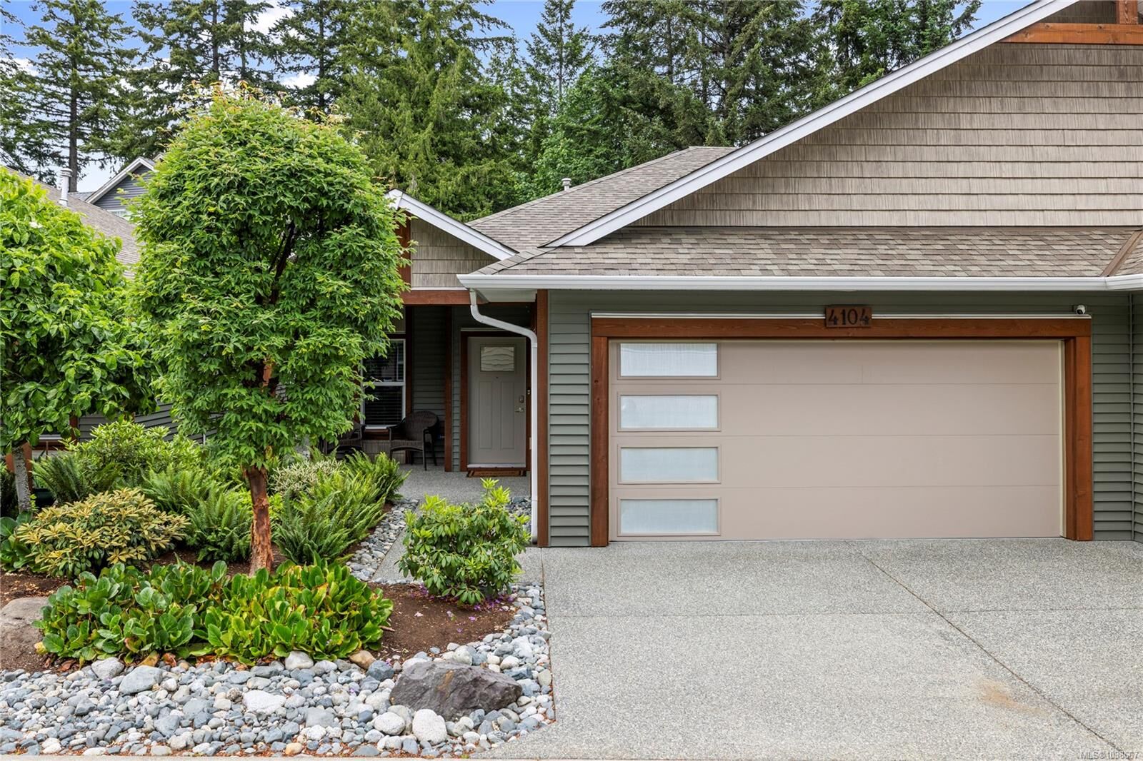 Property Photo: 4104 Emerald Woods Pl BC V9T 0K6