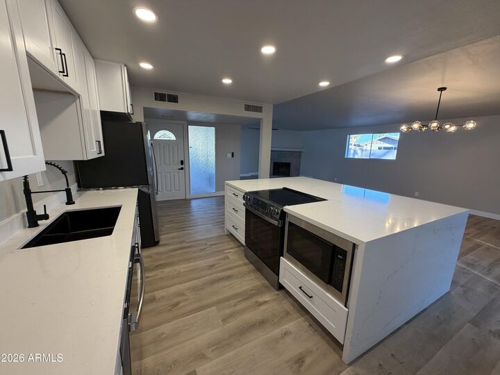 Property Photo:  5420 N Granite Reef Road  AZ 85250 