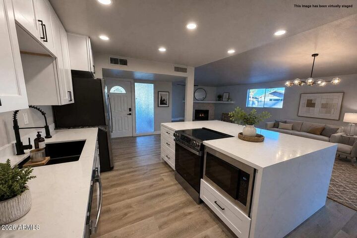 Property Photo: 5420 N Granite Reef Road AZ 85250