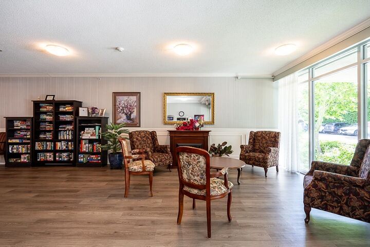 Property Photo: 12148 224 Street 311 BC V2X 6B7