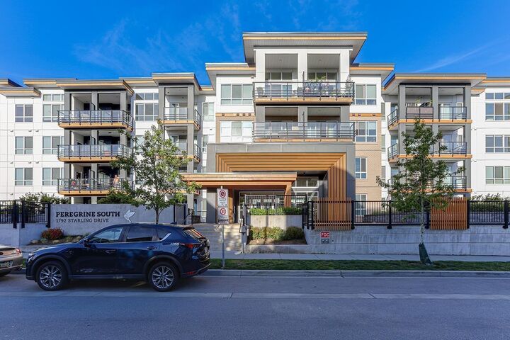 1792 Starling Drive 306 — photo 1