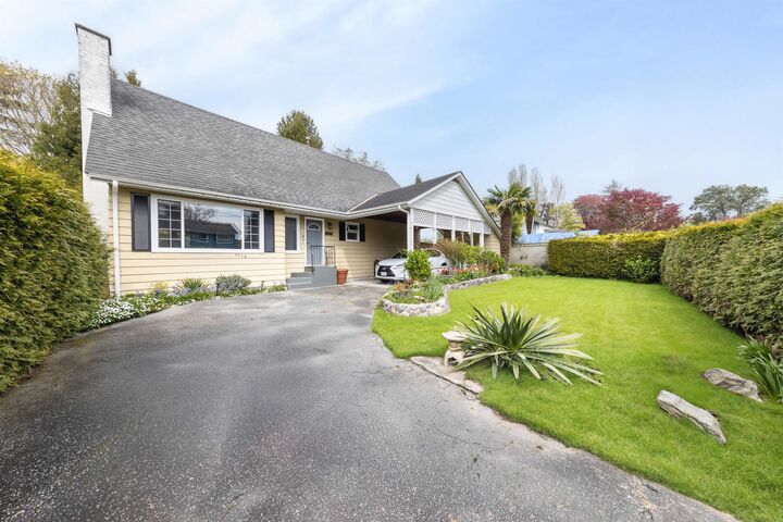 Property Photo:  4713 46 Avenue  BC V4K 1N2 