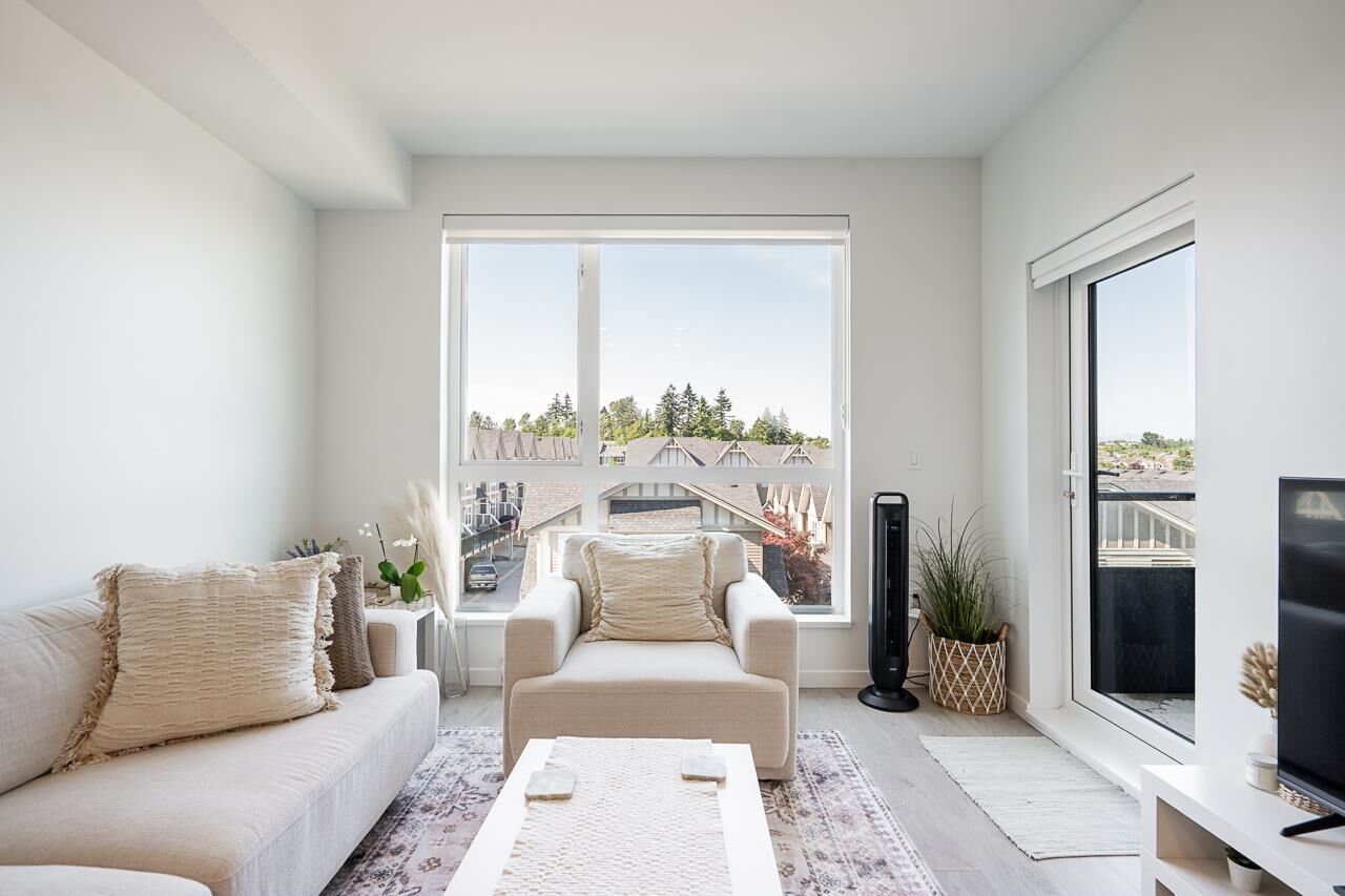 Property Photo: 19577 65B Avenue 516 BC V4N 6Y3