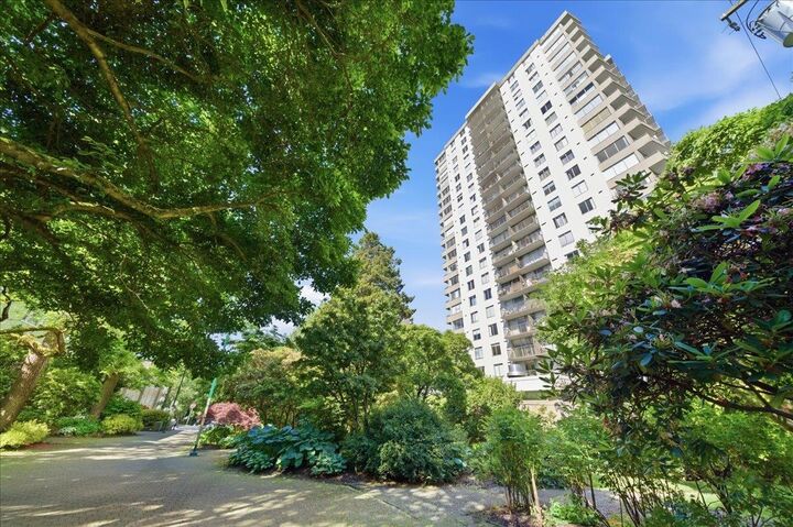 Property Photo: 1251 Cardero Street 802 BC V6G 2H9