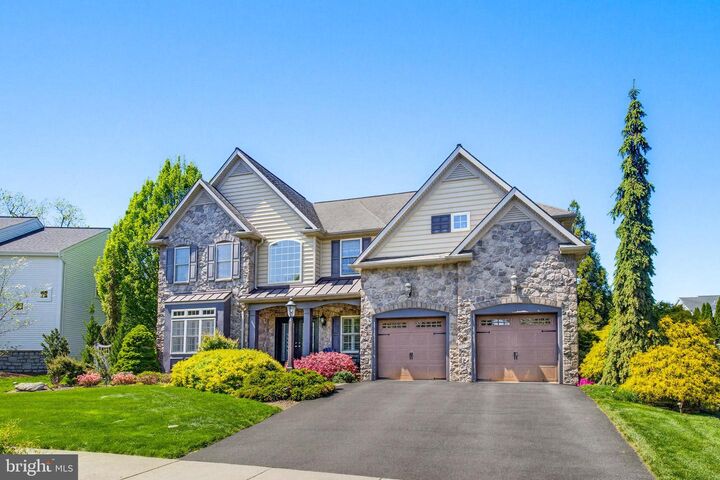 Property Photo:  678 Jake Landis Road  PA 17543 