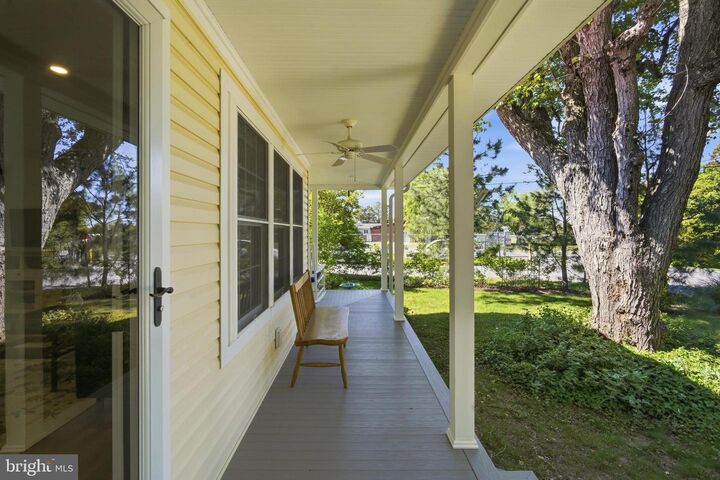 Property Photo:  903 S Morris Street  MD 21654 