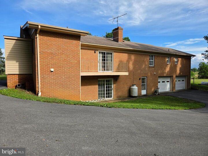 Property Photo: 1611 Apple Pie Ridge Road VA 22603