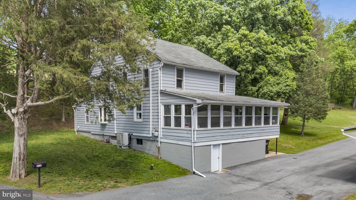 Property Photo:  111 Garfield Road  PA 19541 