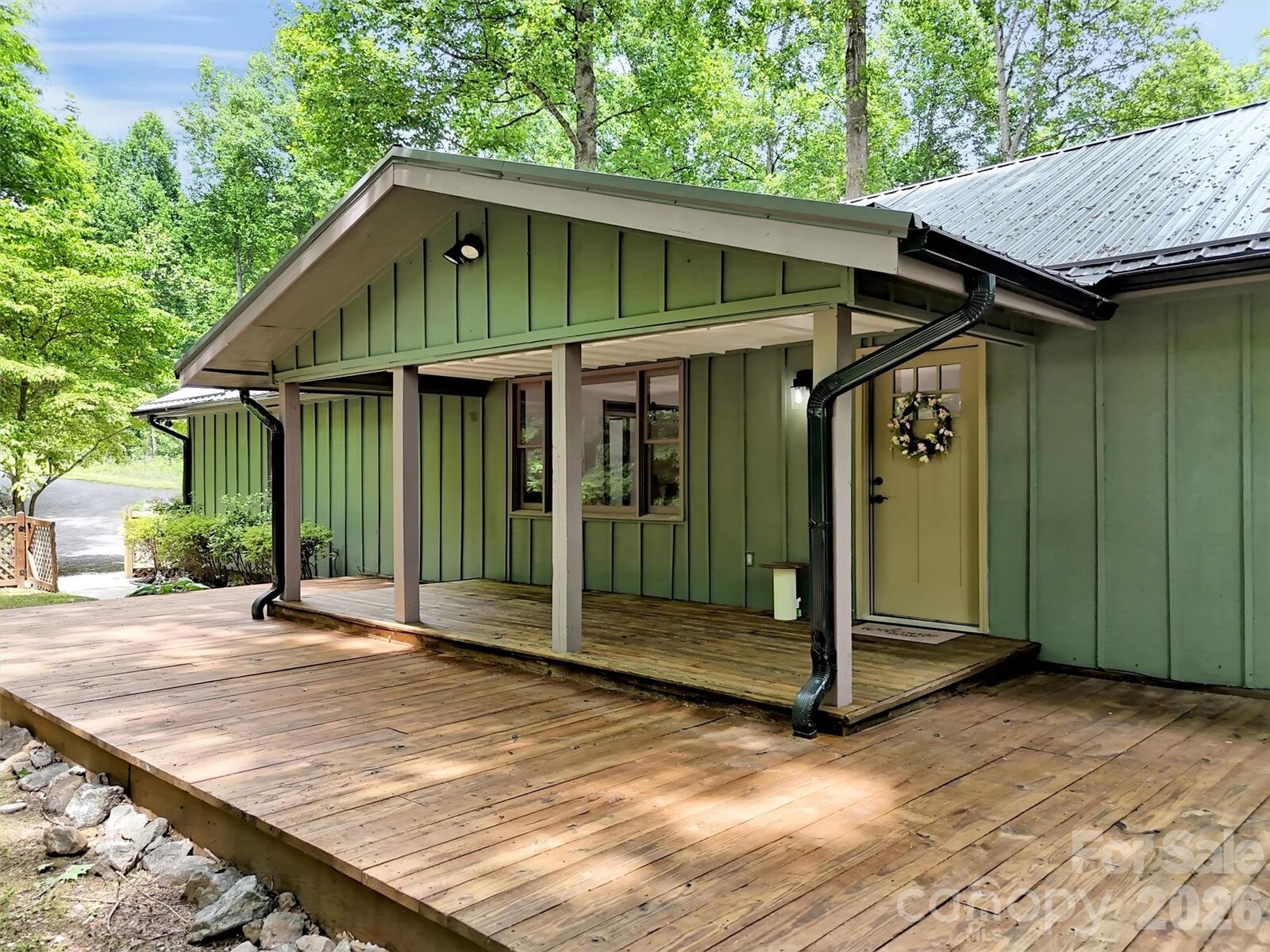 Property Photo:  148 Cross Stitch Mountain Road  NC 28779 