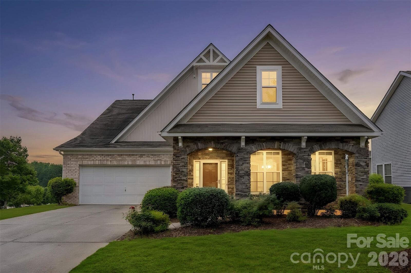 Property Photo: 10974 Aspen Ridge Lane NW NC 28027