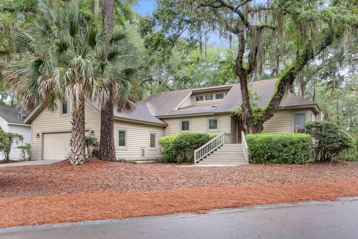 Property Photo:  2711 Old Forest  SC 29455 