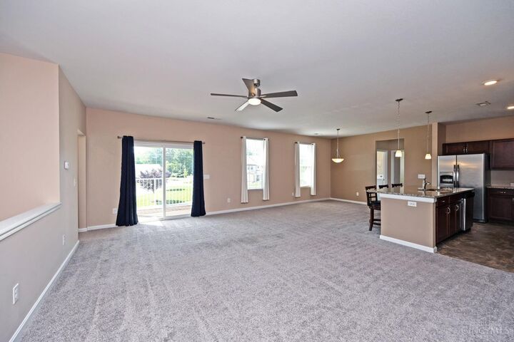 Property Photo:  2122 Hickory Park Circle  OH 45103 
