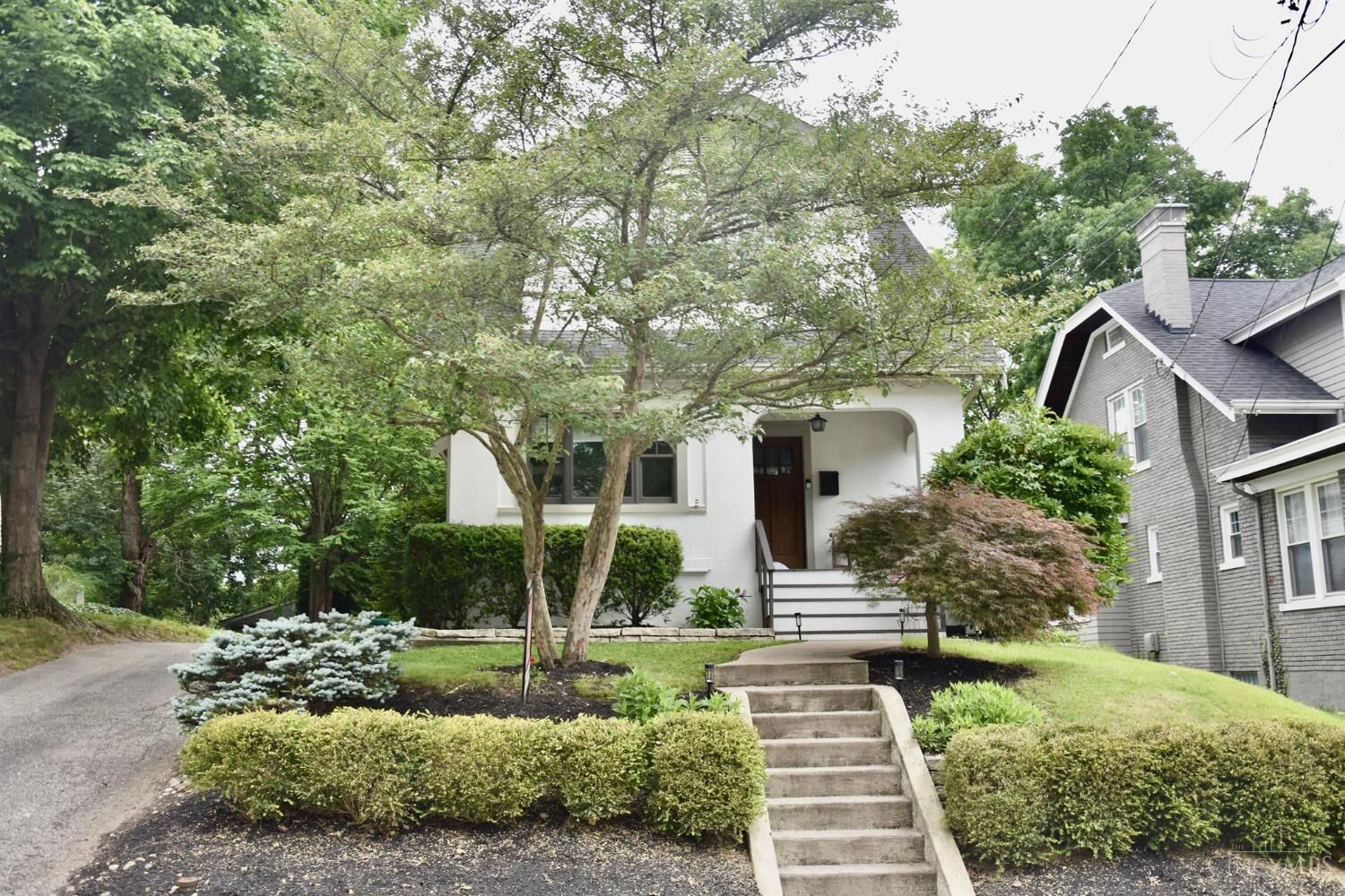 Property Photo:  3137 Willis Avenue  OH 45208 