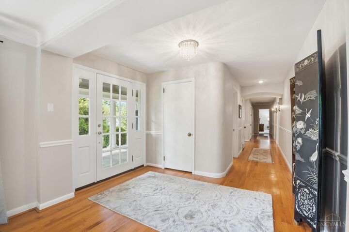 Property Photo:  5661 Wayside Avenue  OH 45230 
