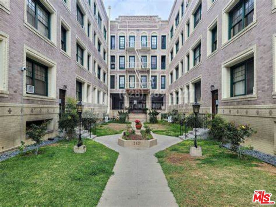 Property Photo: 2121 James M Wood Blvd CA 90006