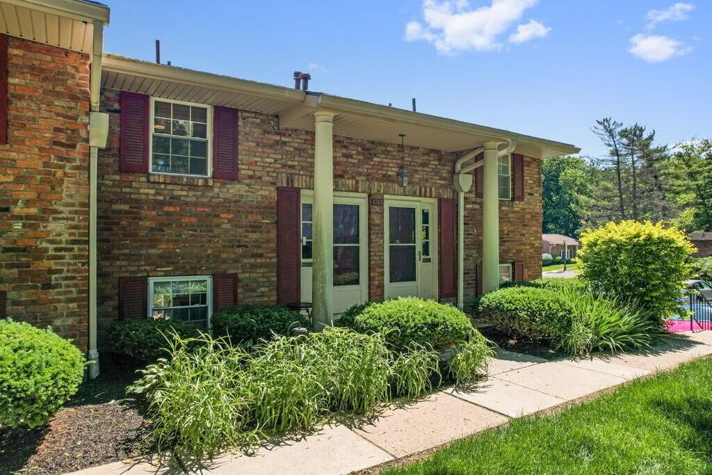 Property Photo: 1366 Bluff Avenue OH 43212