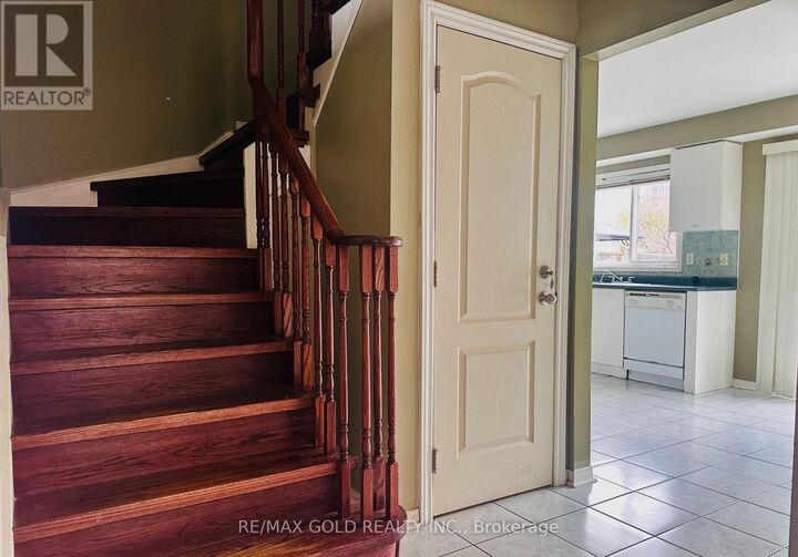 Property Photo:  55 Linderwood Drive  ON L7A 1S4 