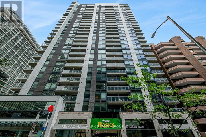 Property Photo: 340 Queen Street 1302 ON K1R 0G1
