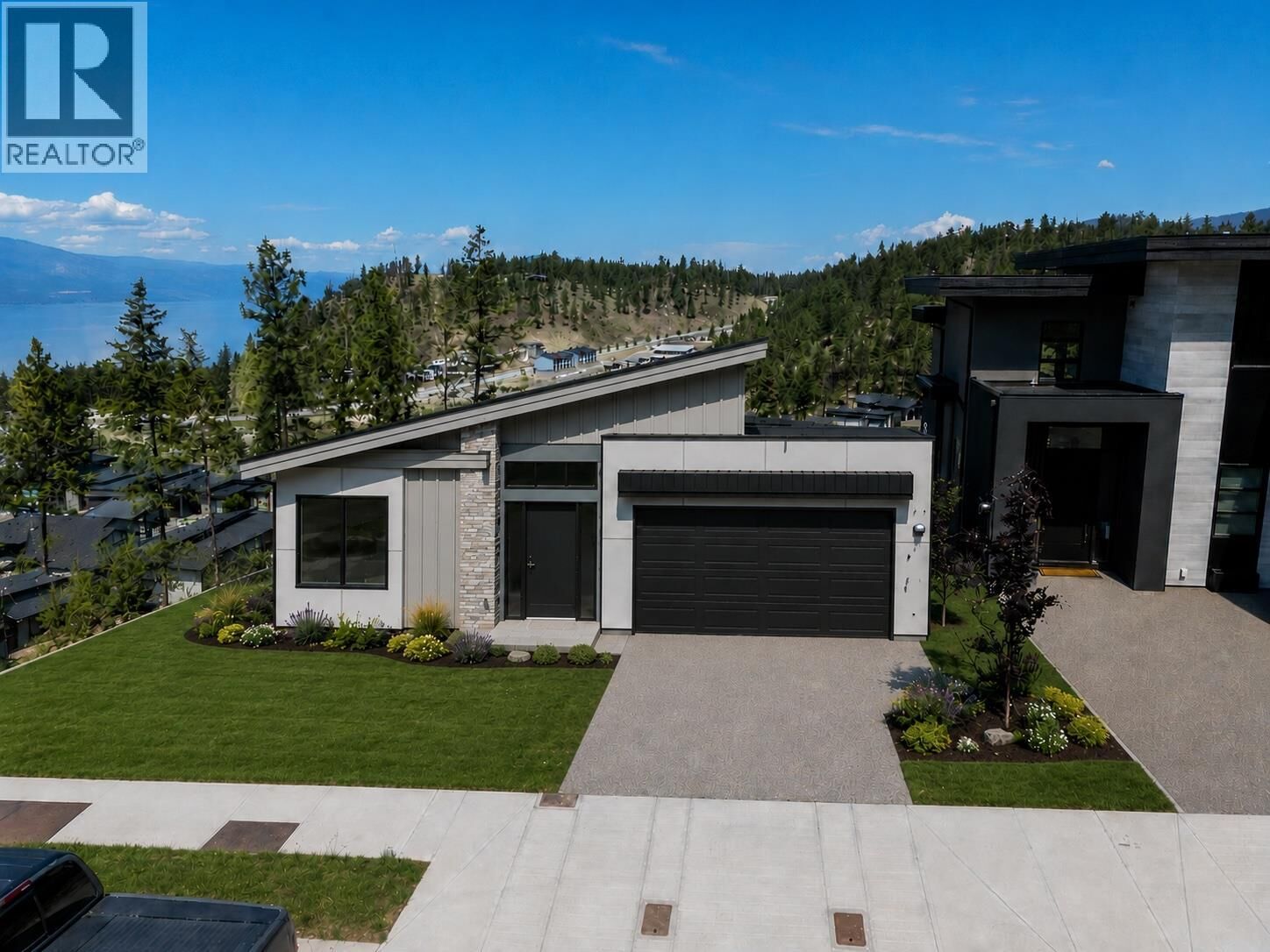 Property Photo:  3183 Hilltown Drive  BC V1V 2R1 