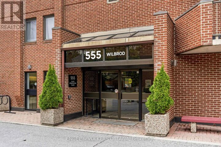 Property Photo:  555 Wilbrod Street 103  ON K1N 5R4 