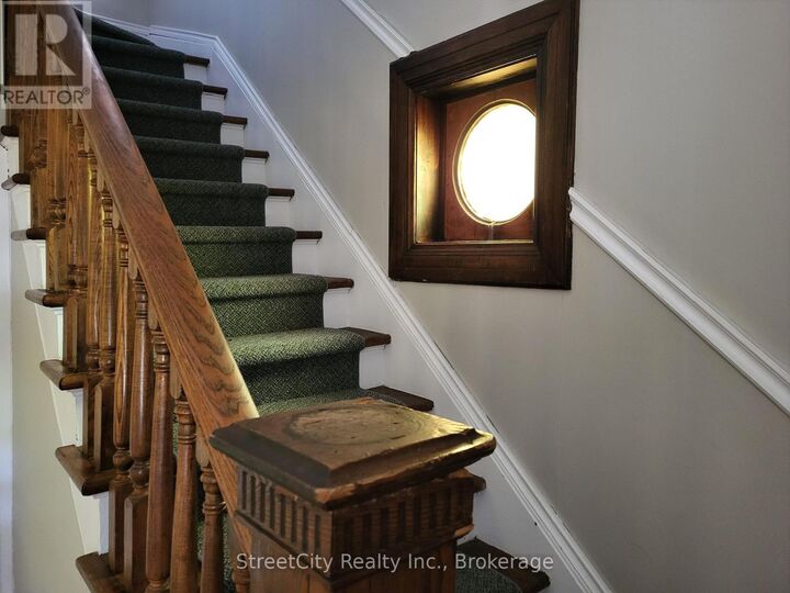Property Photo:  12 Mercer Street  ON N5A 6J4 