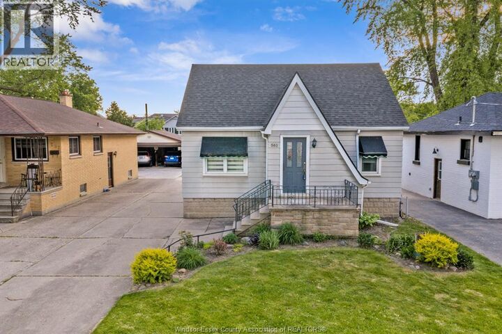 Property Photo:  561 Elinor Street  ON N8P 1E3 