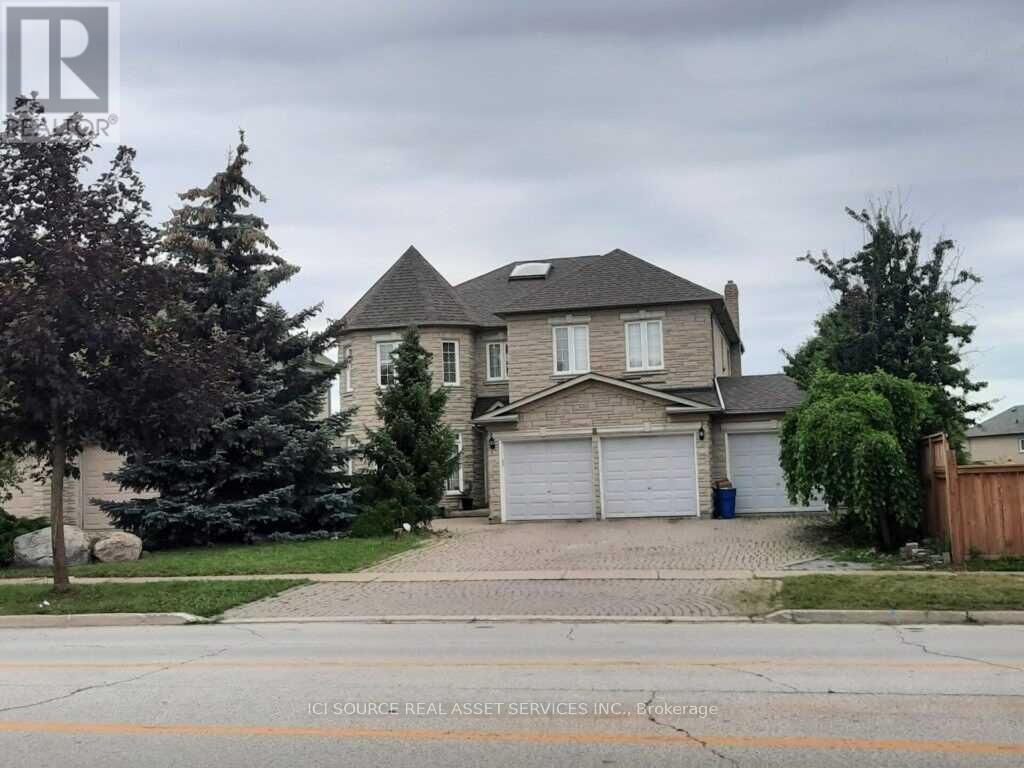 Property Photo: 8 Headford Avenue Lower ON L4B 3V7