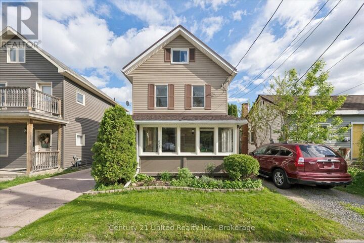Property Photo:  665 Frank Street  ON K9J 4M8 