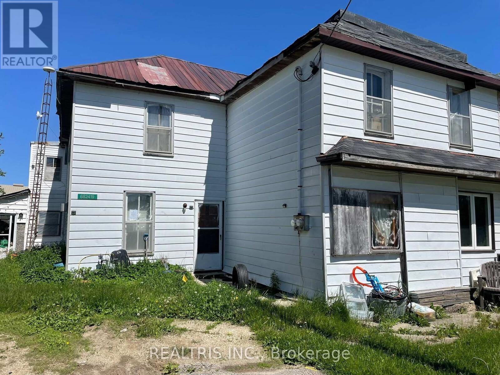 Property Photo: 682419 260 Side Road ON L9V 2N1