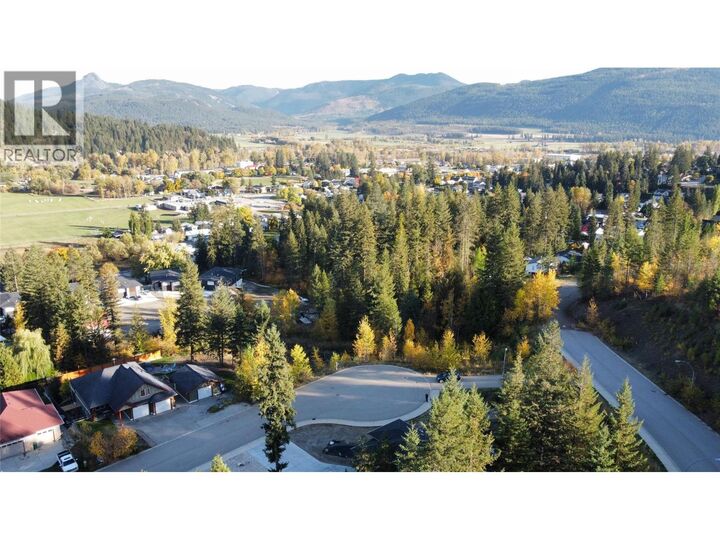 Property Photo:  2571 Cedar Ridge Court  BC V0E 2G0 